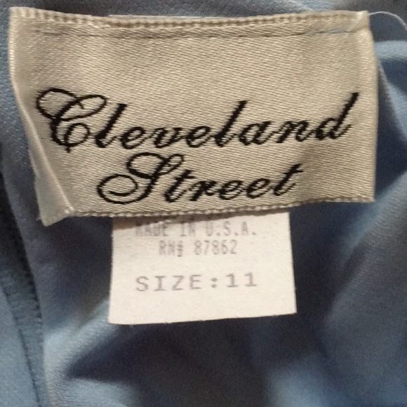 Cleveland Street light blue nylon skort NWT size11 - Picture 4 of 4